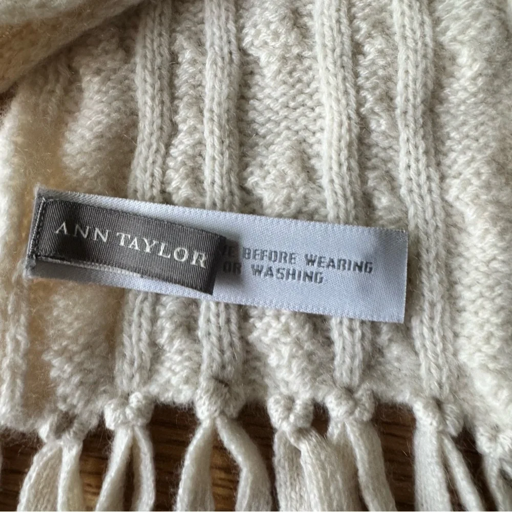 Ann Taylor ann taylor